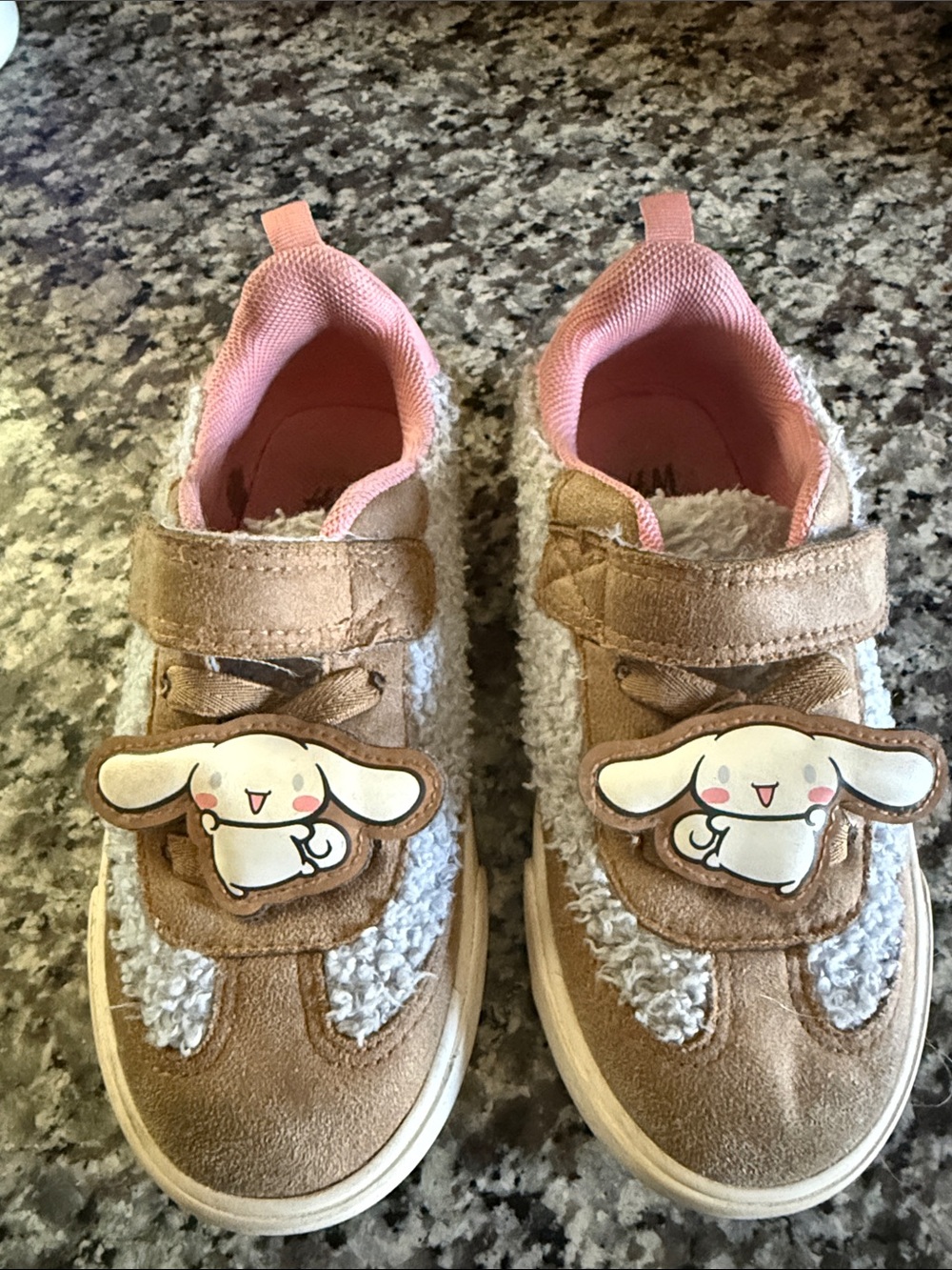 Kids Cinnamoroll Brown & Pink Fuzzy Velcro Sneakers with Cartoon Patch